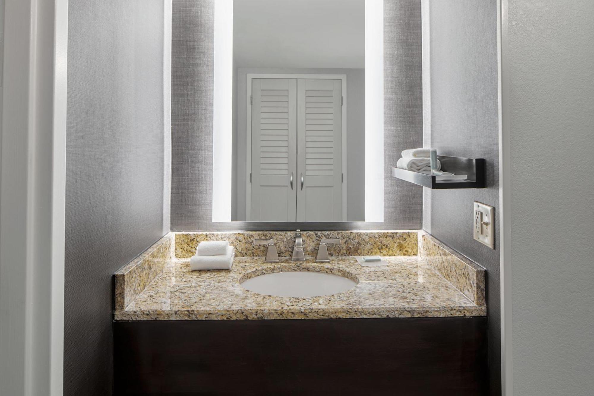 Courtyard By Marriott Nashville Downtown Luaran gambar